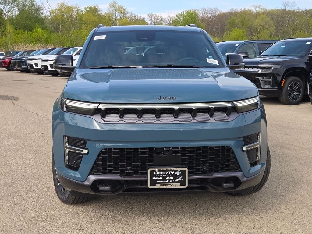 New 2026 Steel Blue Exterior Paint Jeep Limited Reserve image 6