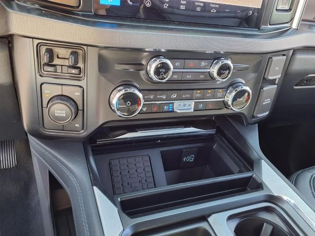 New 2026 Glacier Gray Metallic Tri-Coat Ford Platinum image 14