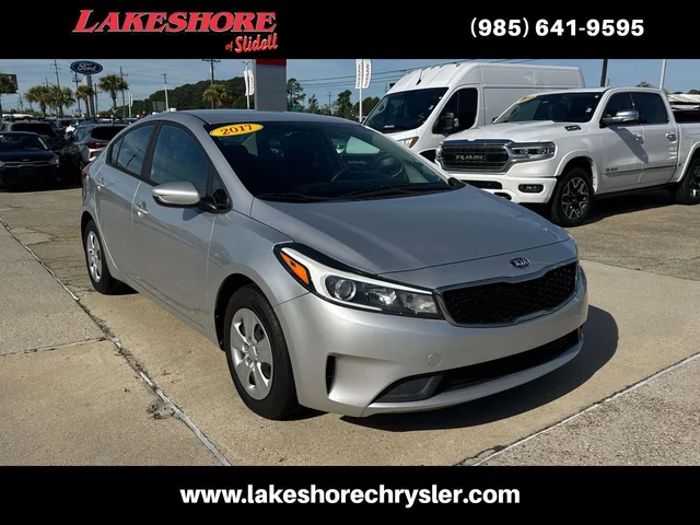 2017 Kia Forte LX Manual