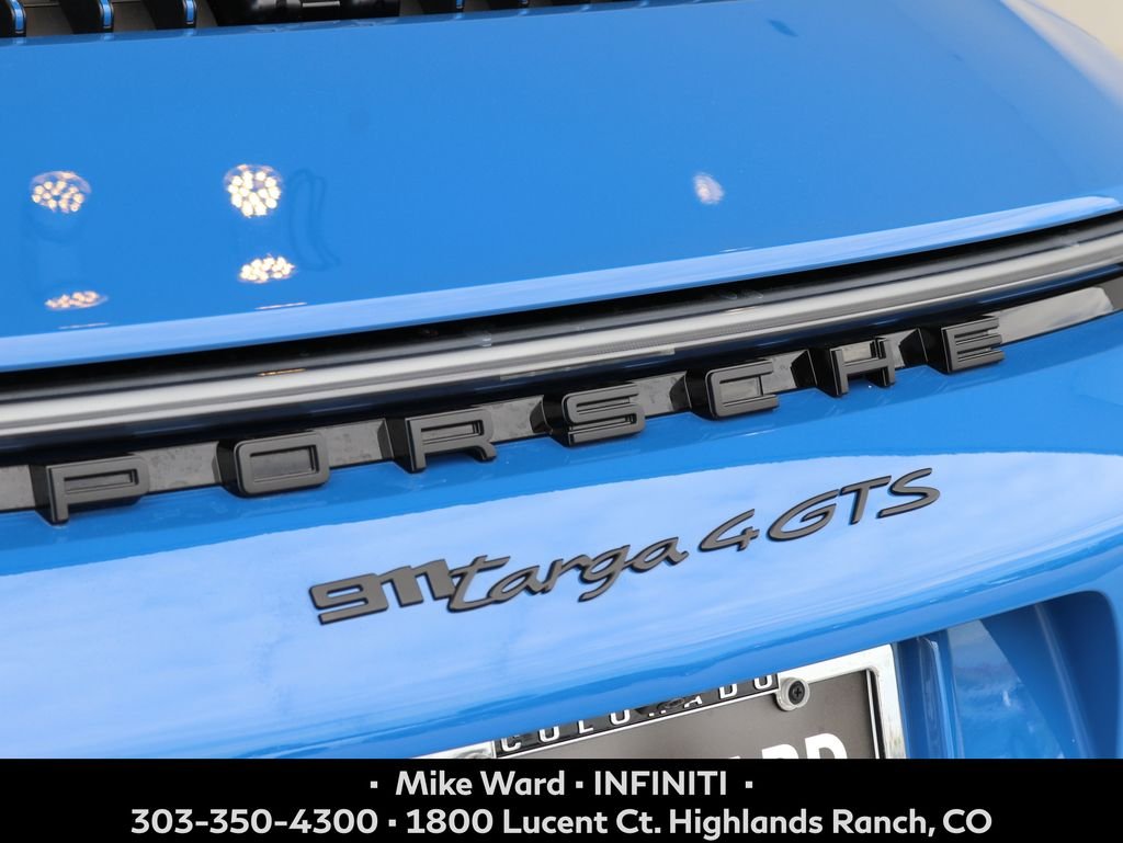 Used 2024  Porsche Targa 4 GTS image 4