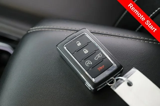 Used 2023 Black Jeep Limited image 3