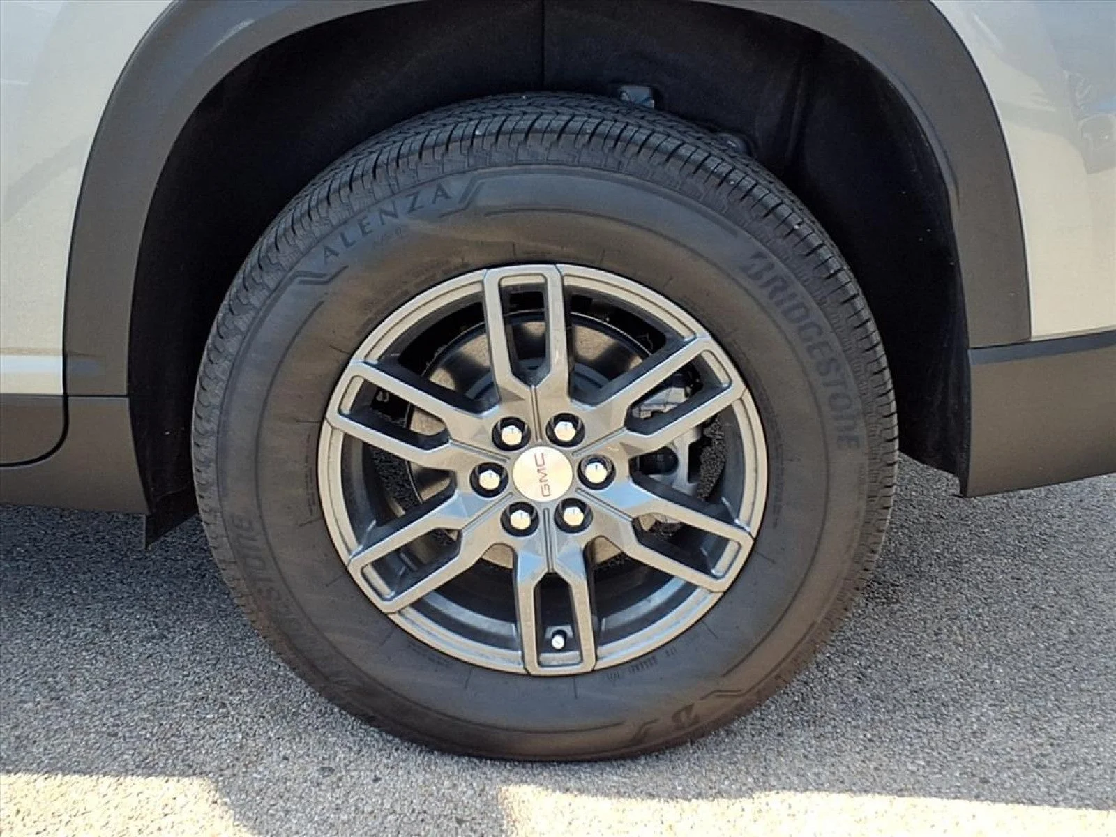 2026 GMC Acadia Elevation - Photo 74