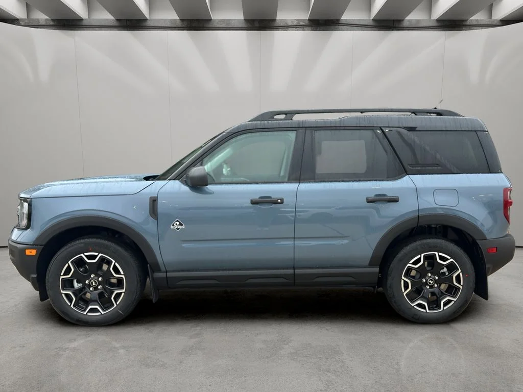 New 2026 Azure Gray Metallic Tri-Coat Ford Outer Banks® image 2