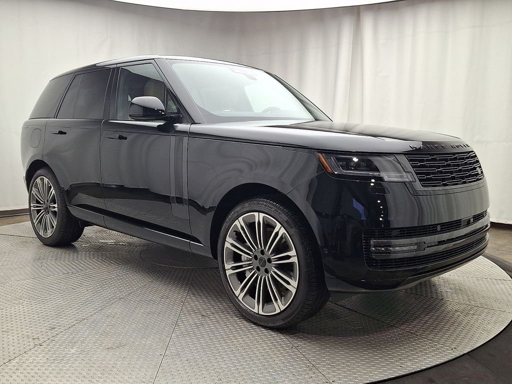 New 2026 Santorini Black Land Rover SE image 2