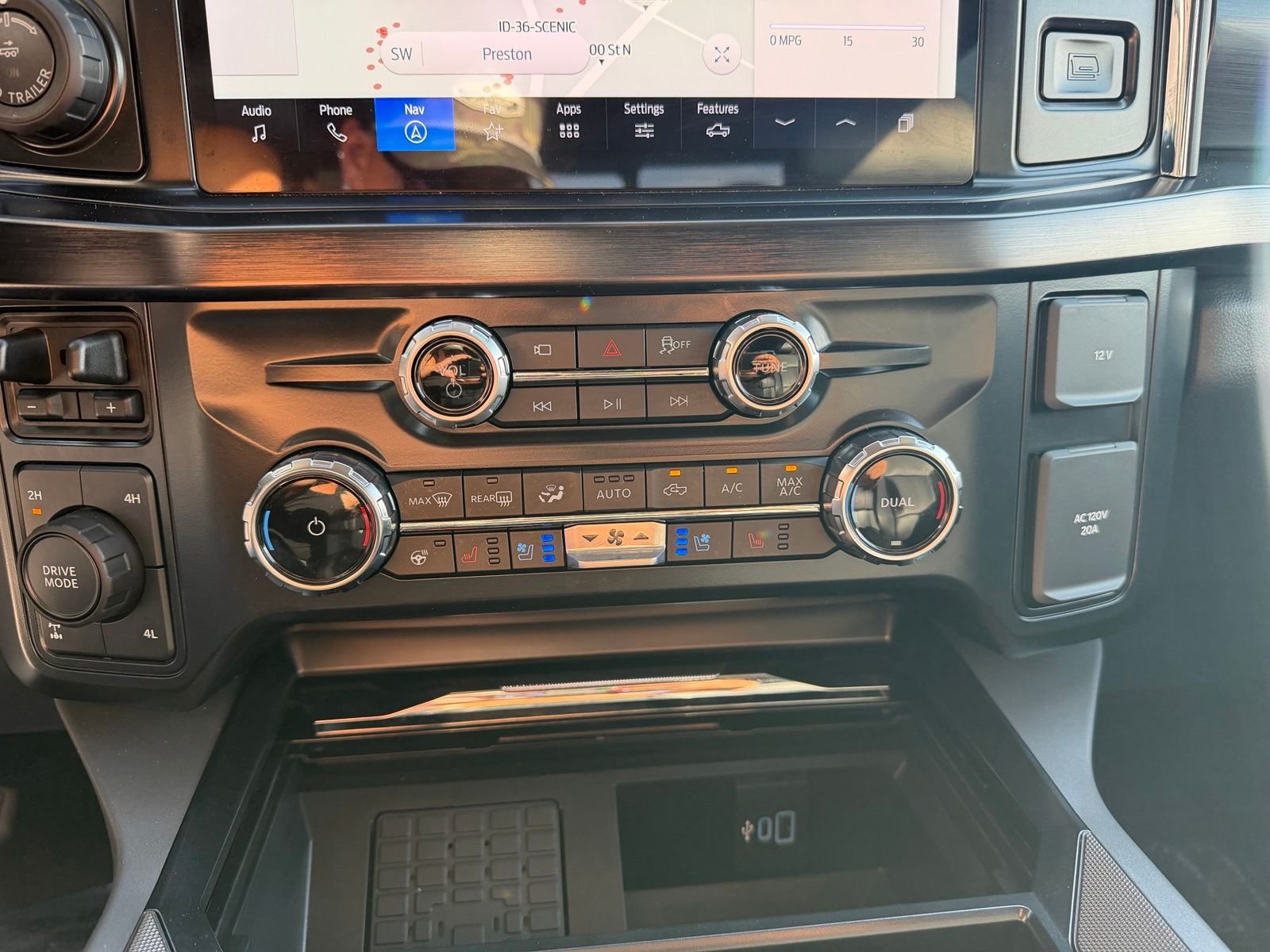 2026 Ford F-350 Super Duty Lariat - Photo 21