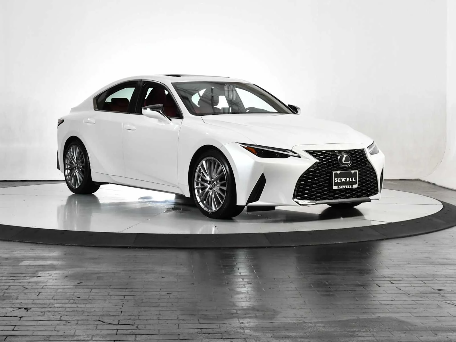 Used 2024 Eminent White Pearl Lexus  image 7