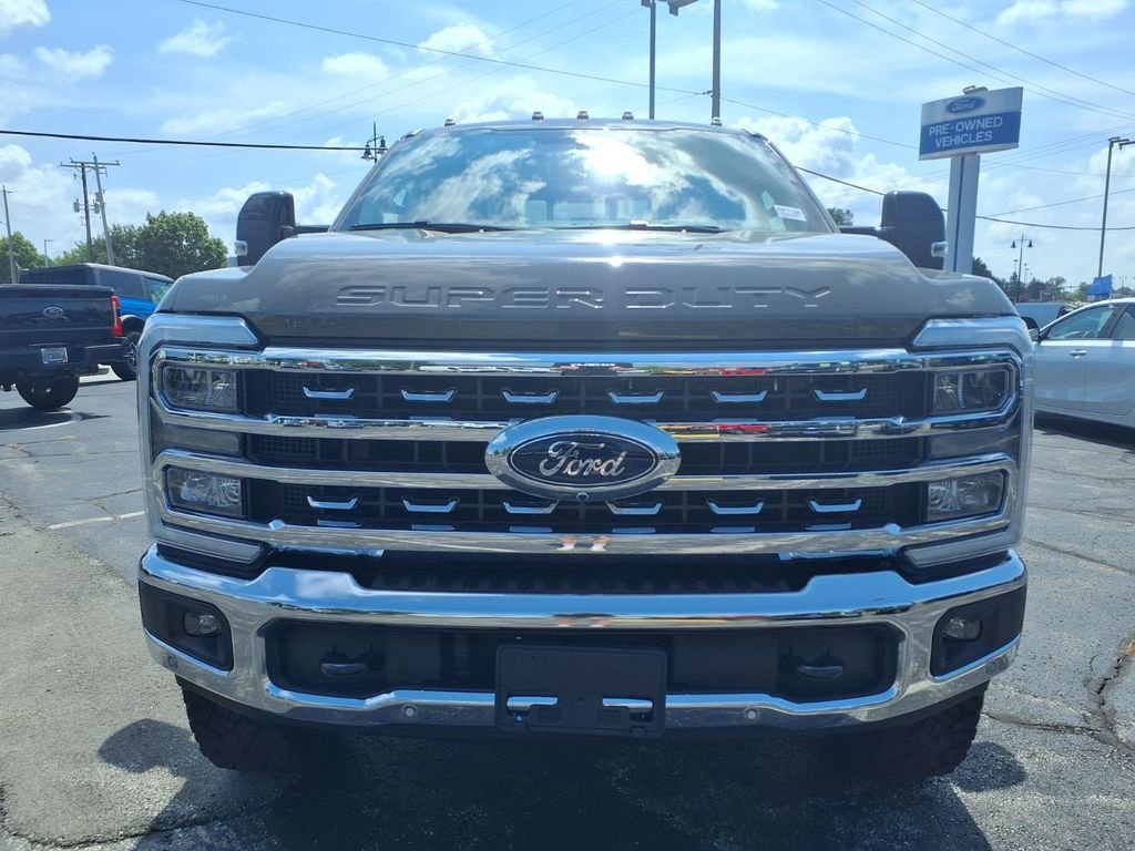 New 2026 Marsh Gray Ford F-350® Lariat® image 6
