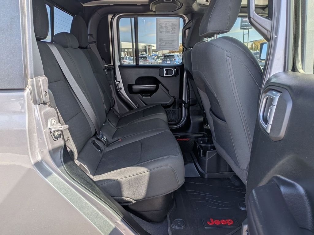 Used 2020 Billet Silver Metallic Clearcoat Jeep Sport S image 20