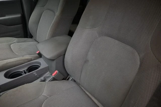 Used 2015 Black Nissan SV image 16