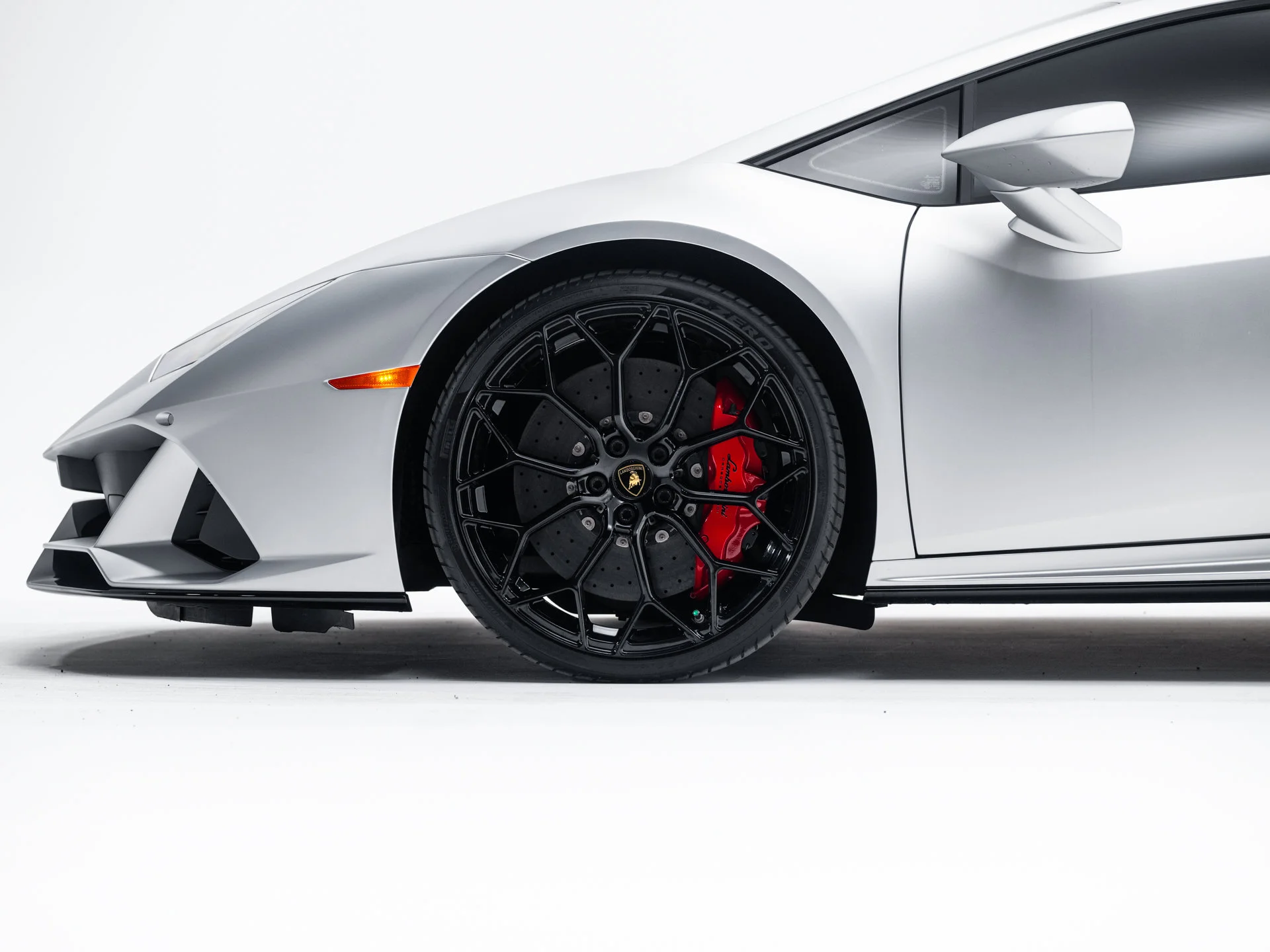 Used 2020 Grigio Adamas Matt Lamborghini  image 10