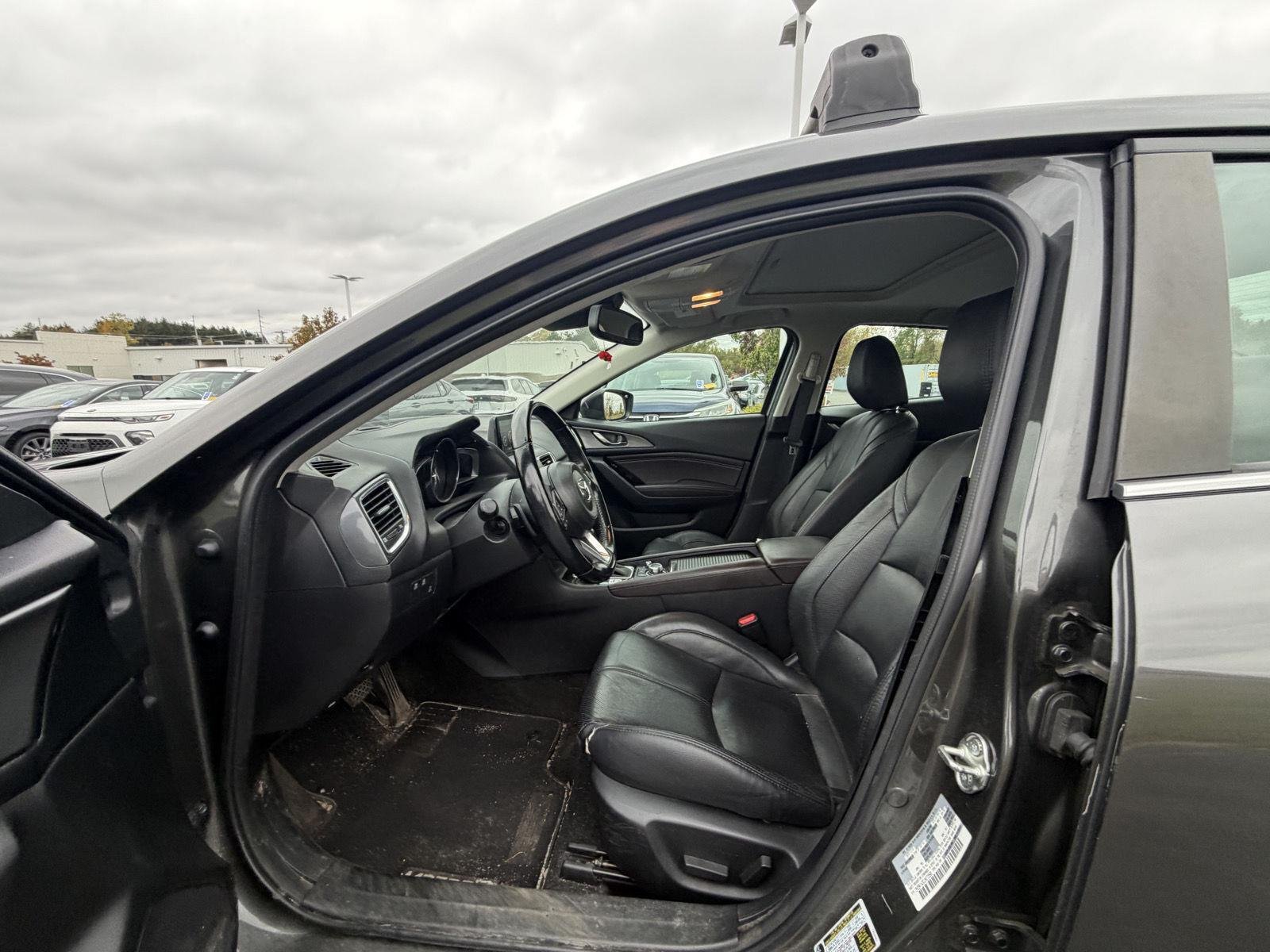 Used 2018 Machine Gray Metallic Mazda Grand Touring image 2