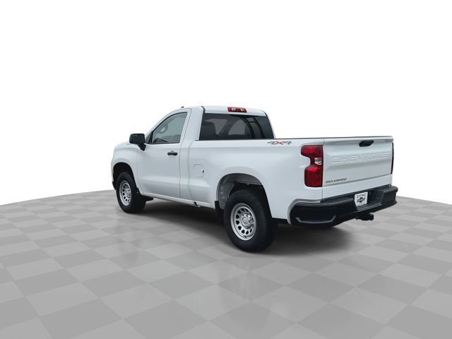 New 2026 Summit White Chevrolet WT image 6