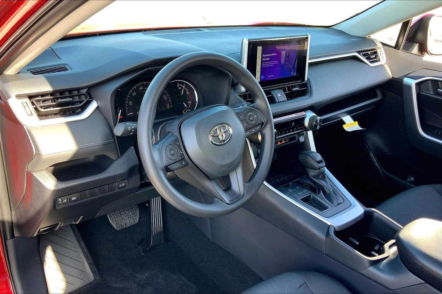 Used 2025 Ruby Flare Pearl Toyota XLE image 8