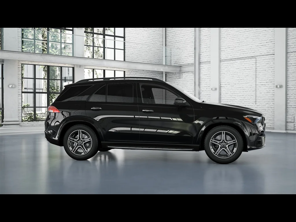 Certified Used 2026 Black Mercedes-Benz GLE 580 4MATIC® image 10