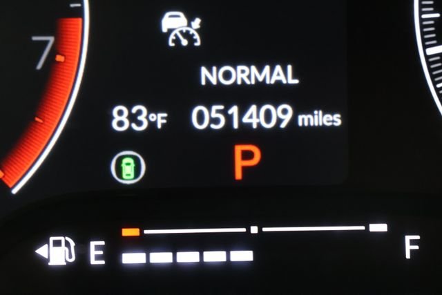 Used 2024 Sonic Gray Pearl Honda Sport image 13