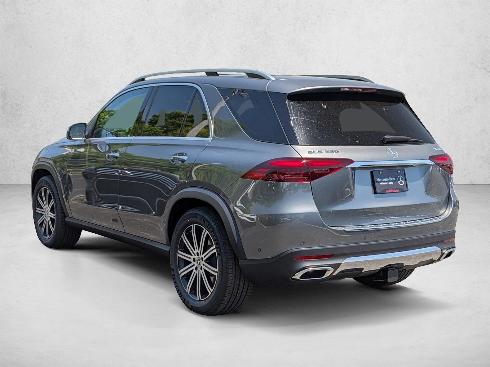 New 2026 Selenite Grey Metallic Mercedes-Benz GLE350 image 9