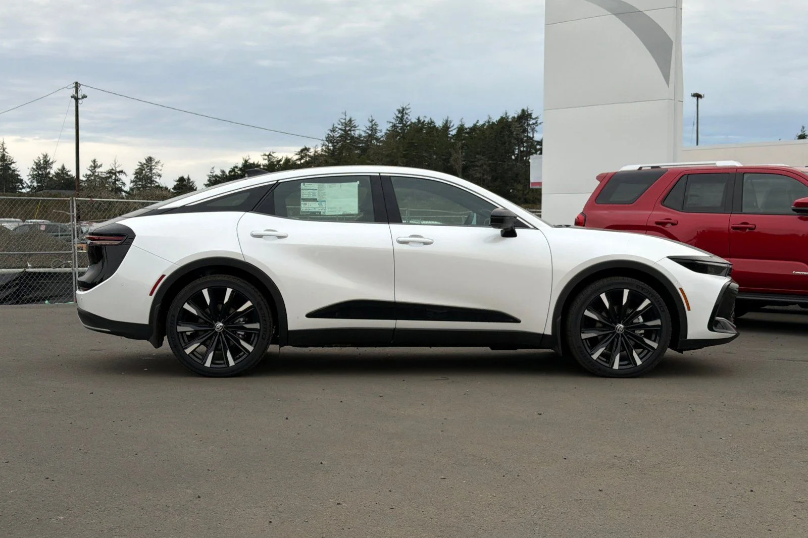 New 2026  Toyota Platinum image 3