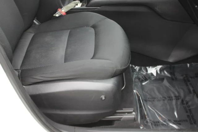 Used 2020 White Mazda Sport image 30