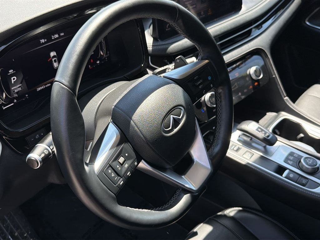 Used 2023 Moonbow Blue INFINITI Sensory image 11