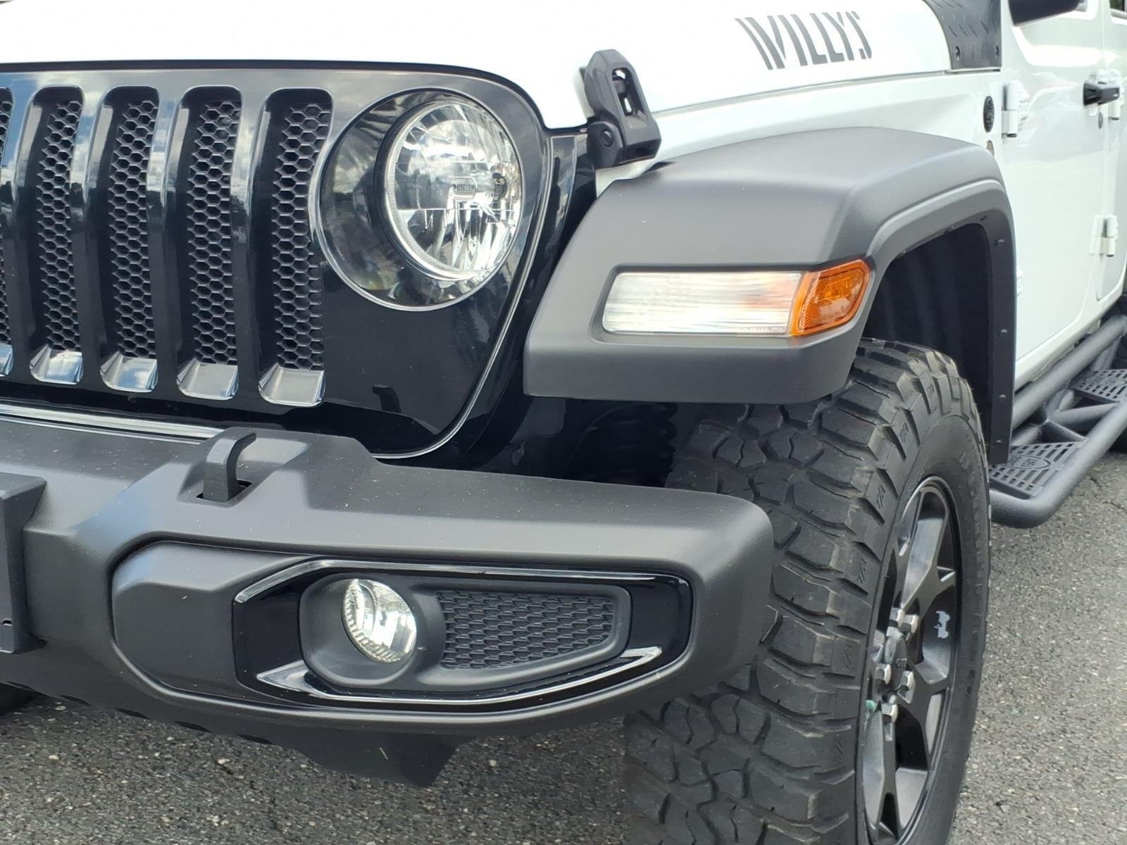 Used 2022 Bright White Clearcoat Jeep Unlimited Willys Sport image 15