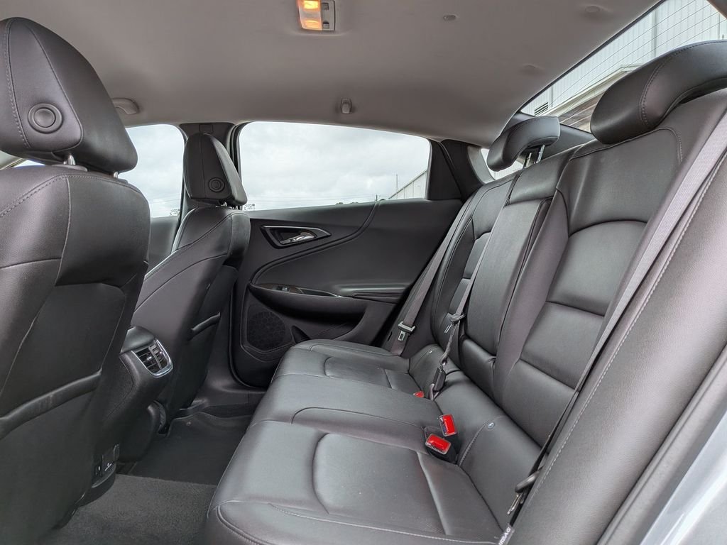 Used 2024 Gray Chevrolet LT image 34