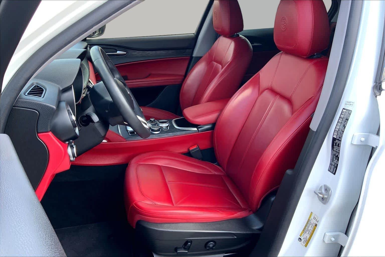 Pre-Owned 2020 Alfa Romeo Stelvio