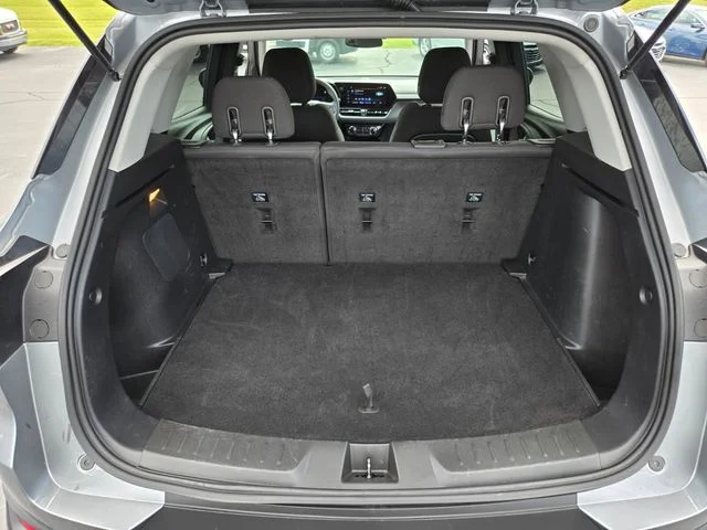 Used 2025 Gray Chevrolet LT image 15