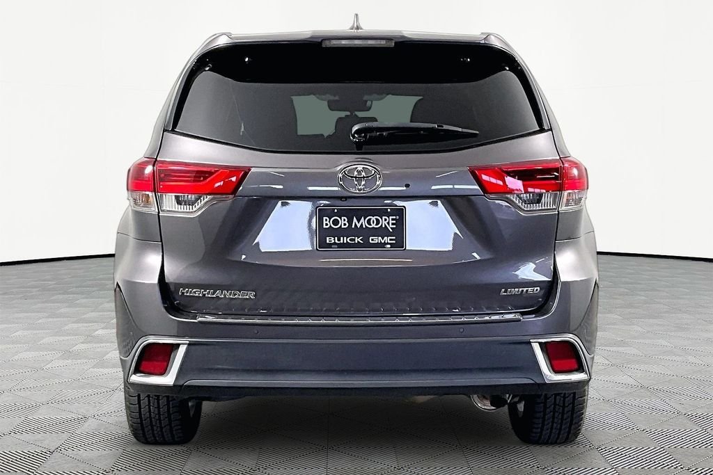 Certified Used 2019 Gray Toyota Limited image 5