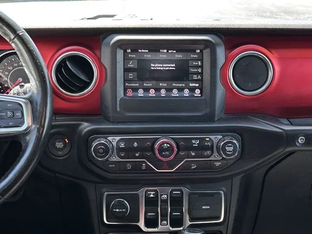 Used 2019 Black Jeep Unlimited Rubicon image 23