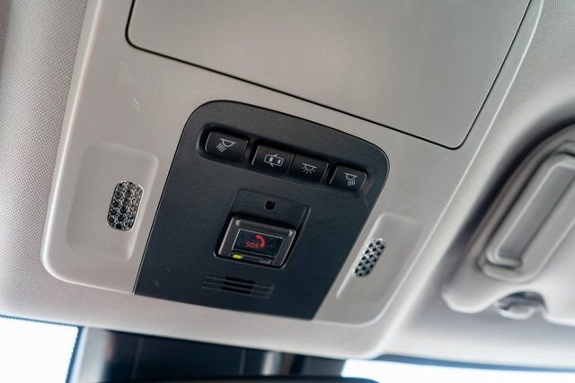 Used 2020 Gray Toyota XLE image 36