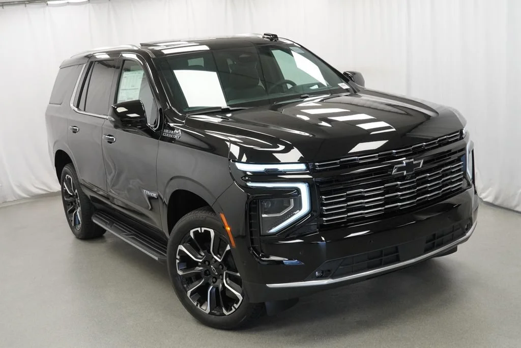 New 2026 Black Chevrolet High Country image 36