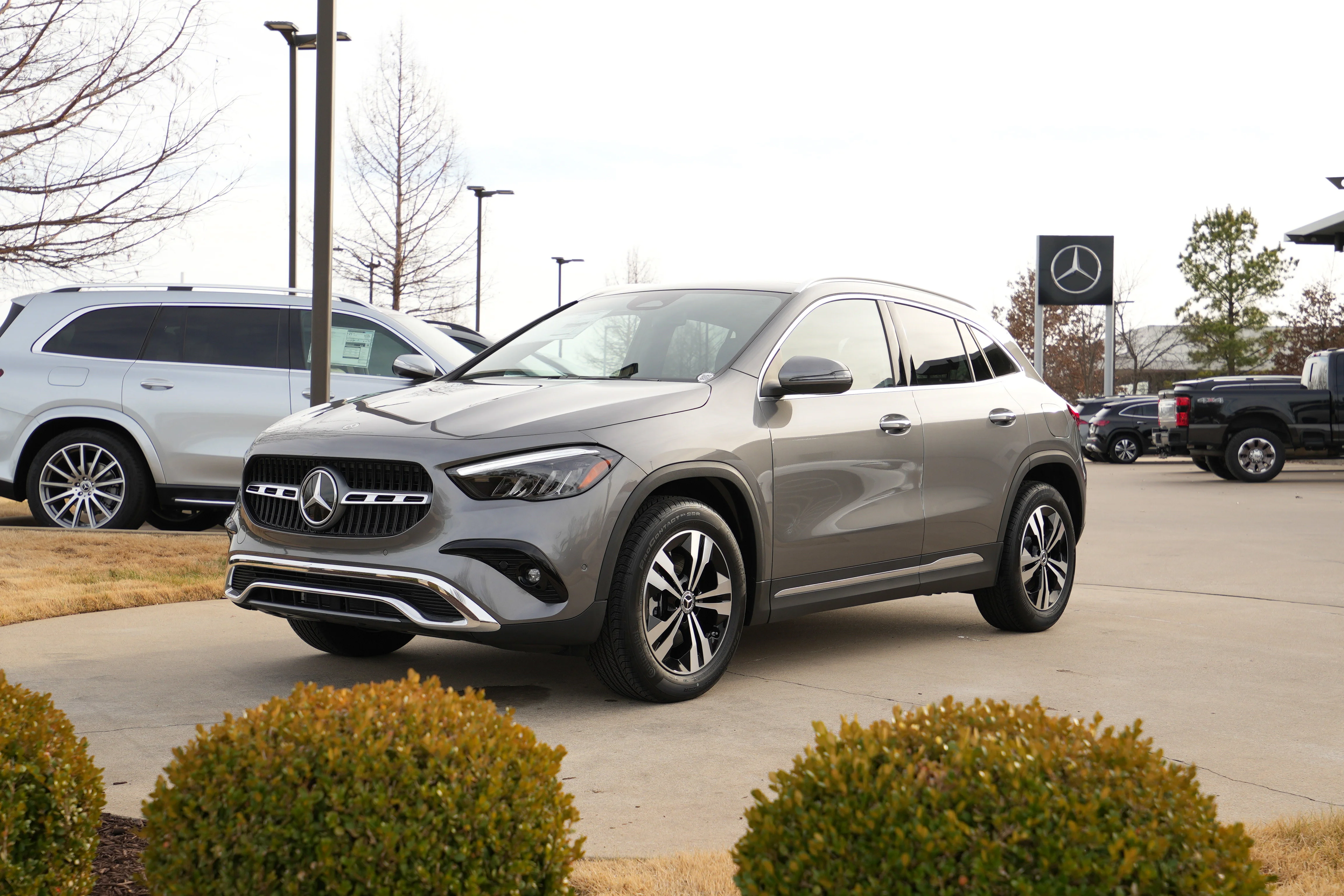 Used 2026 Gray Mercedes-Benz GLA 250 image 3