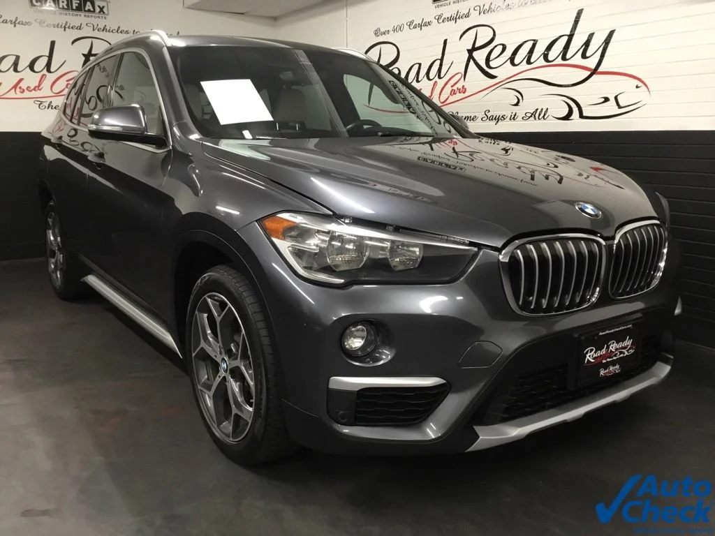 Used 2019 Gray BMW xDrive28i image 3