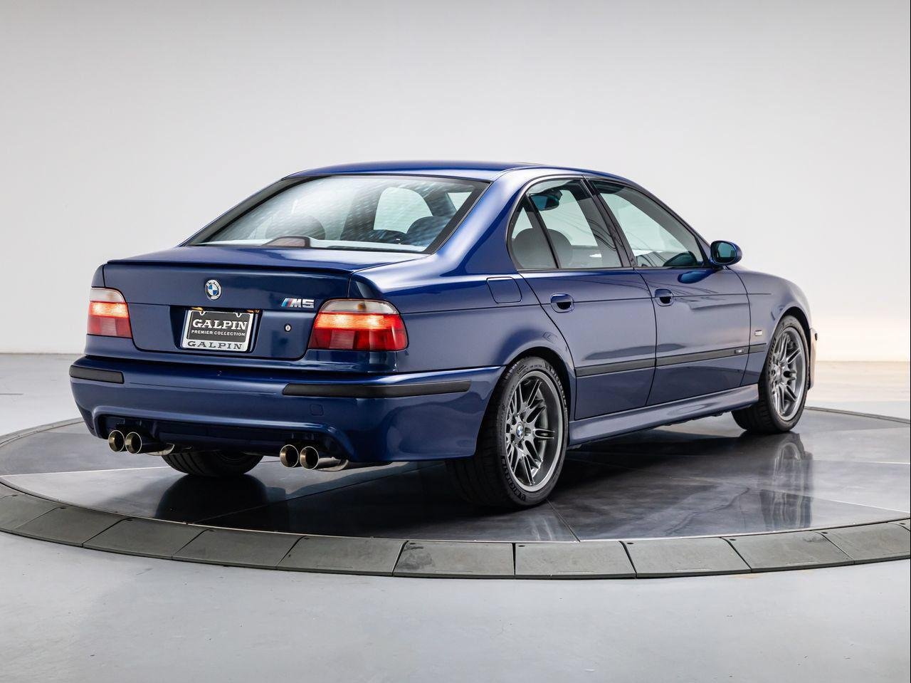 Used 2000 Le Mans Blue BMW E39 image 5