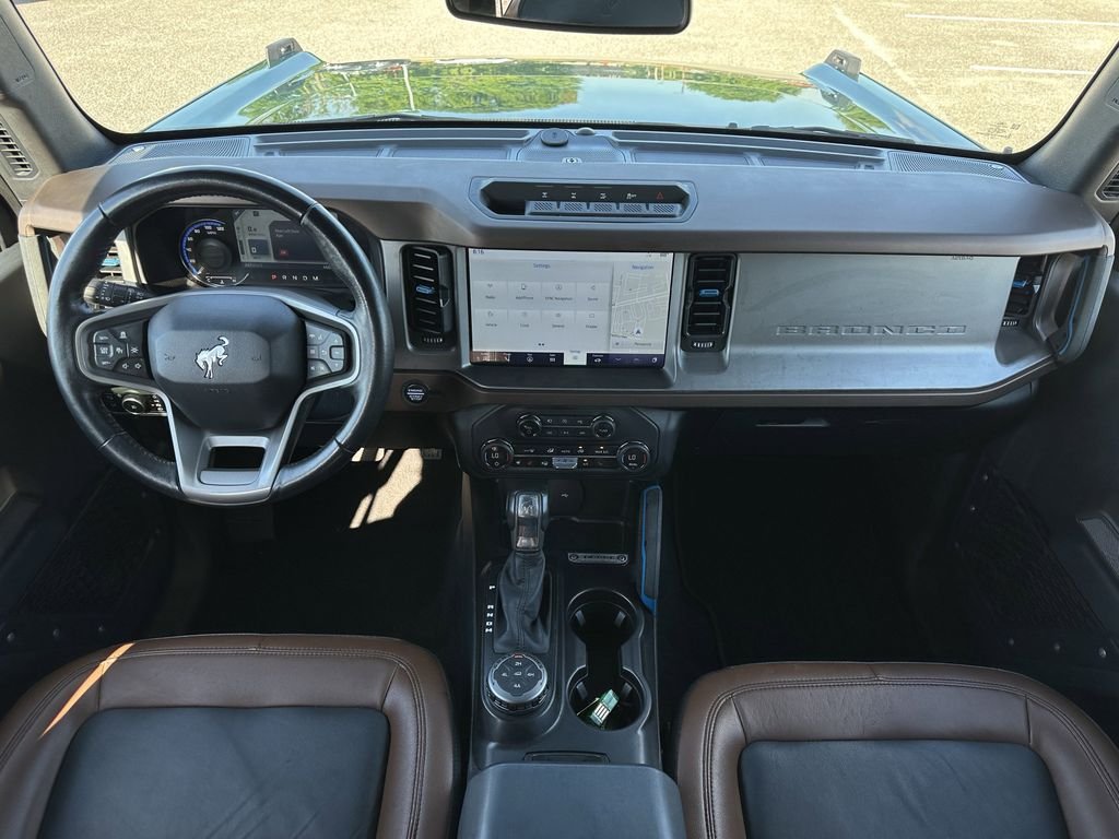 Used 2023 Green Ford Outer Banks image 14