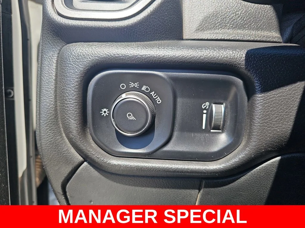 Used 2022 White Ram Tradesman image 24