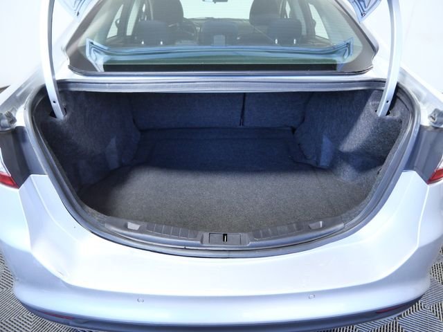 Used 2016 Silver Ford SE image 10