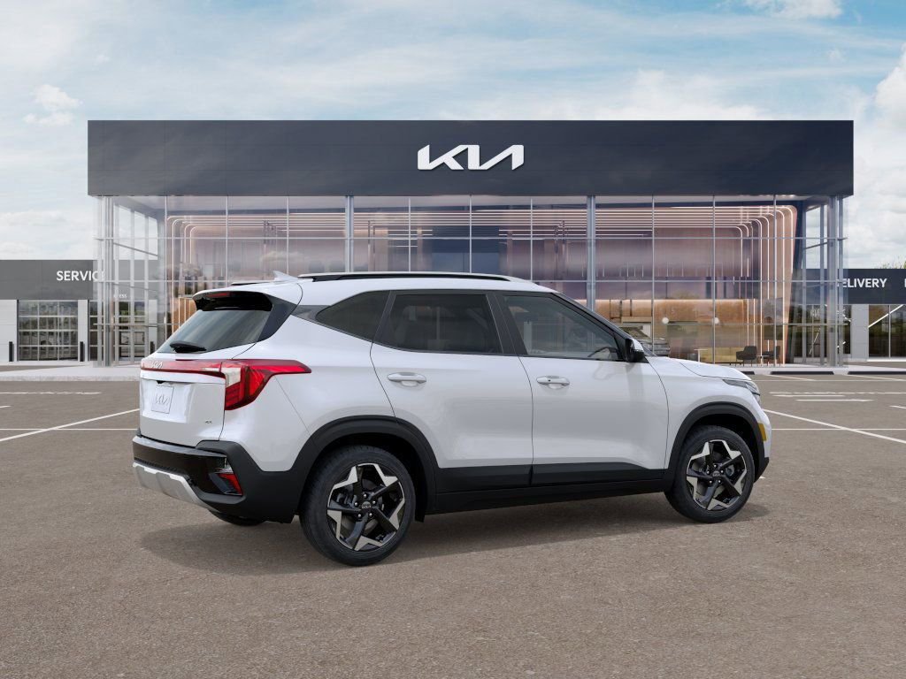 2026 Kia Seltos S - Photo 6