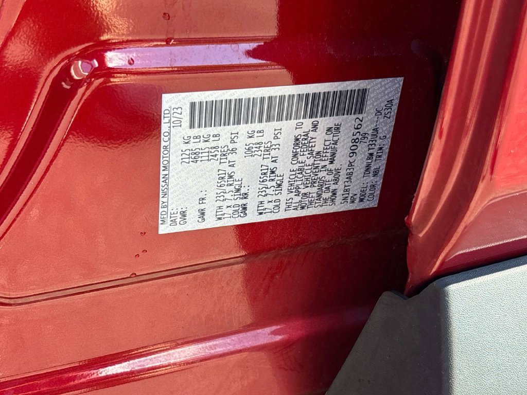 Used 2023 Red Nissan S image 32