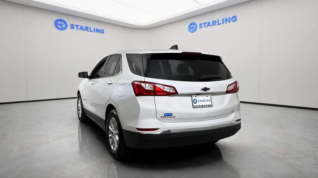 Used 2018 IRIDESCENT PEARL TRICOAT Chevrolet LT image 7