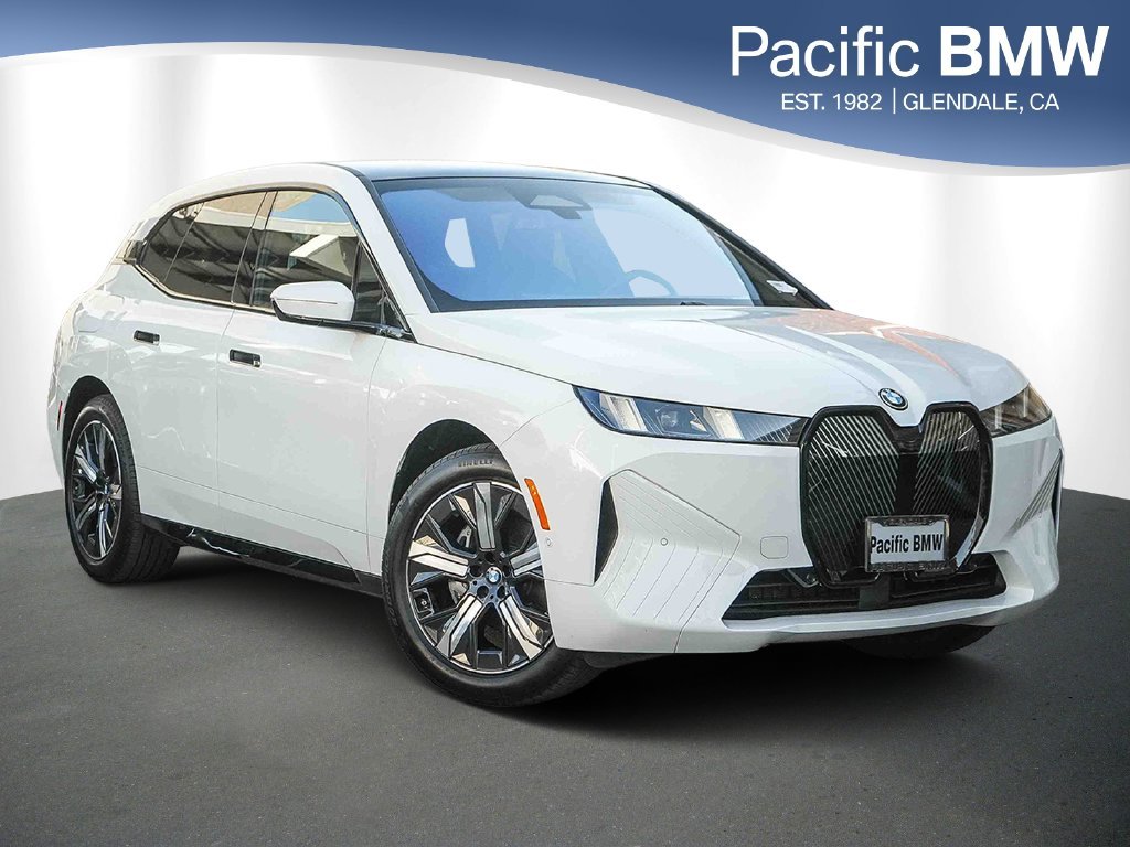 2026 BMW iX