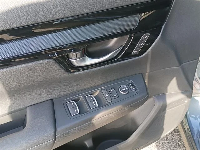 Certified Used 2023 GRAY Honda EX-L image 17