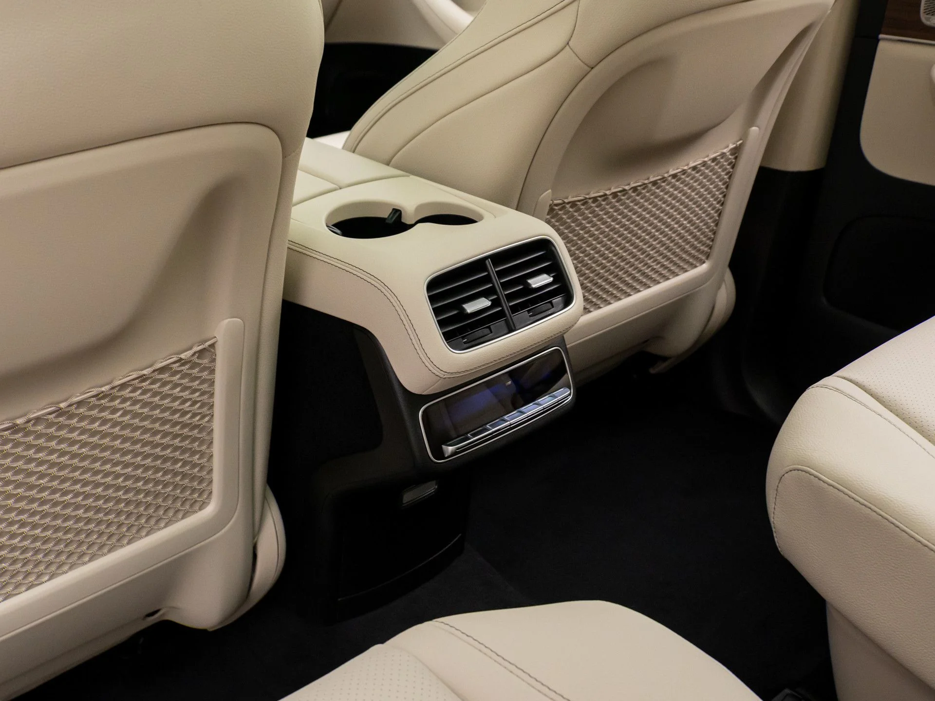 New 2026  Mercedes-Benz GLS 450 image 17