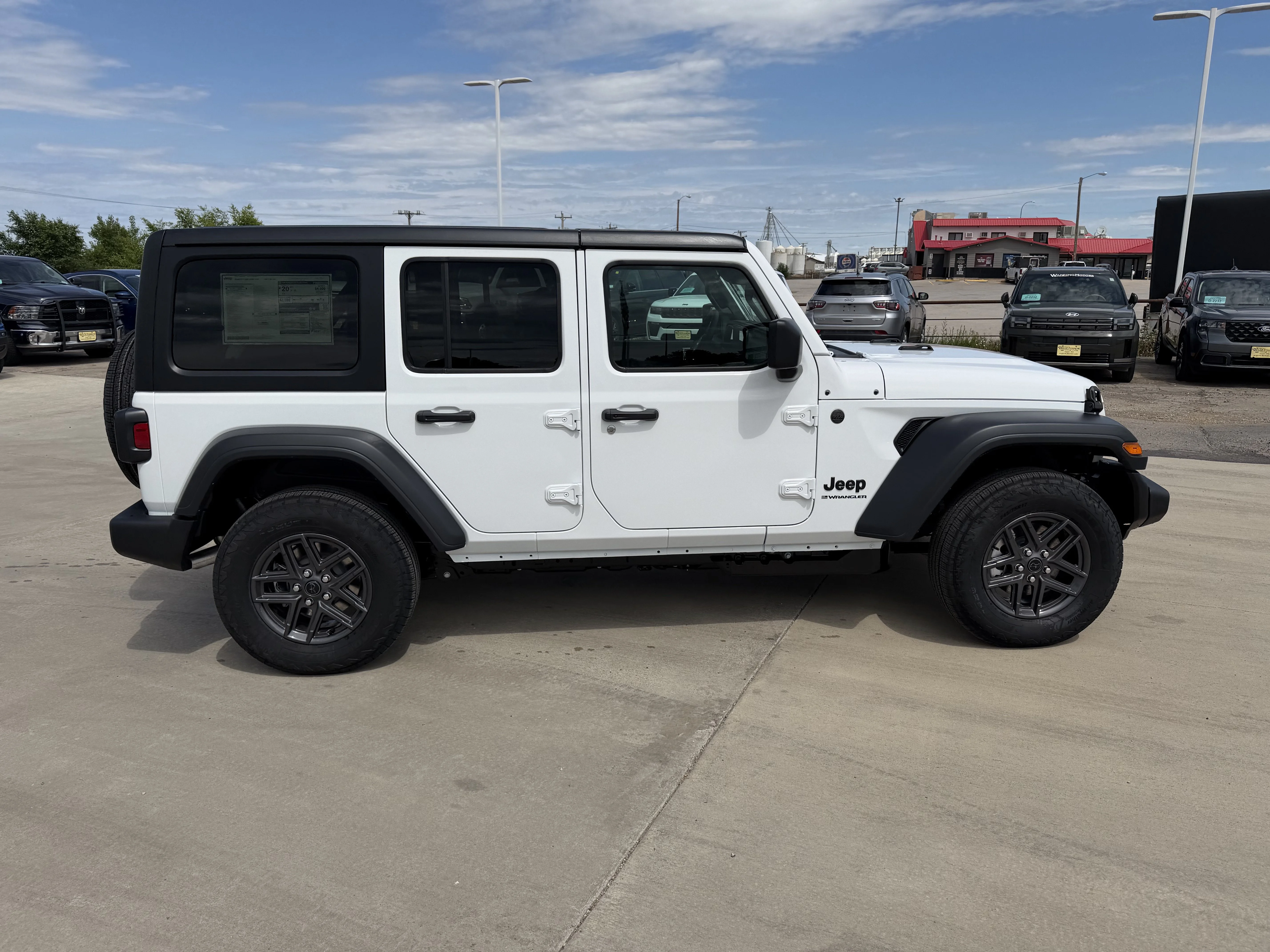 New 2026 Bright White Clear-Coat Exterior Paint Jeep Sport S image 2