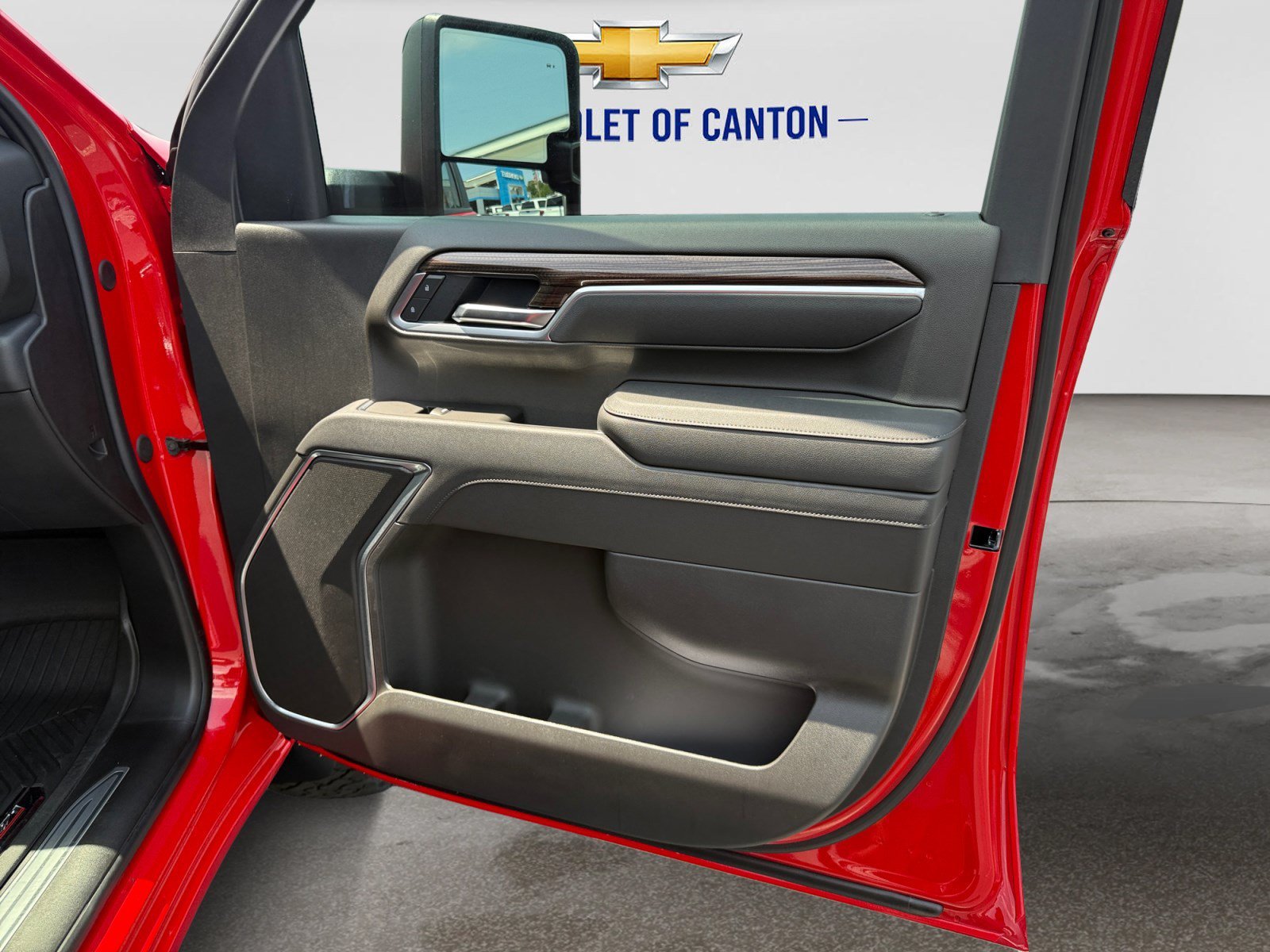 2026 Chevrolet Silverado 3500 HD LT - Photo 14