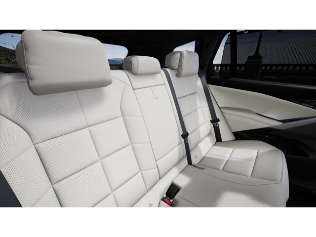 New 2027 Vancouver Green Metallic BMW  image 12