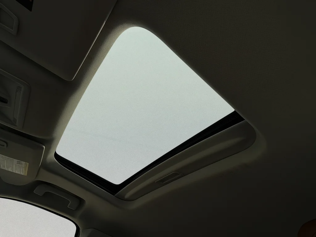 Used 2022 Cactus Ford Lariat image 27