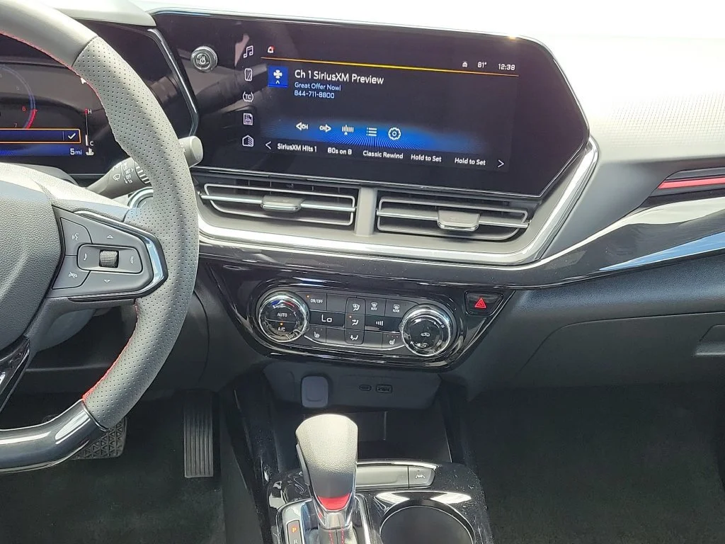 2026 Chevrolet Trax RS - Photo 21