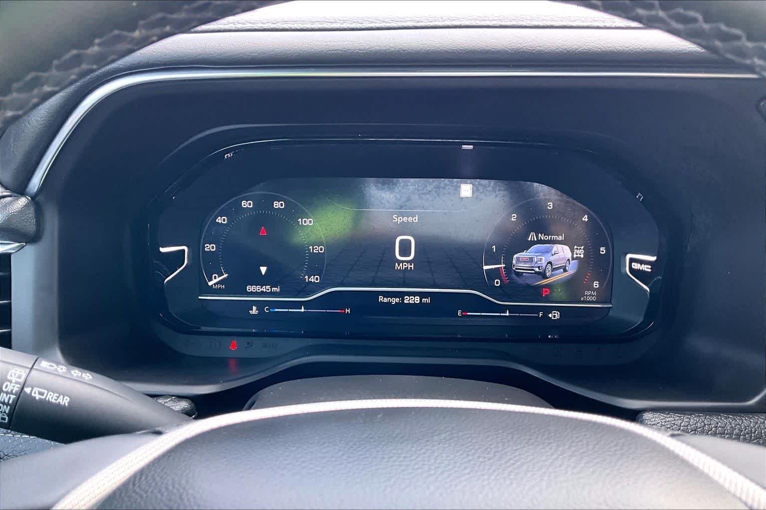 2023 GMC Yukon XL Denali - Photo 26