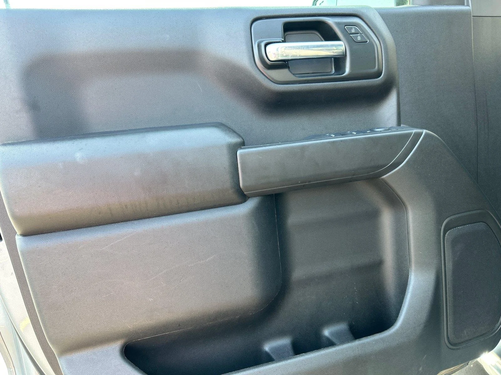 Used 2025 Sterling Gray Metallic Chevrolet Custom image 16